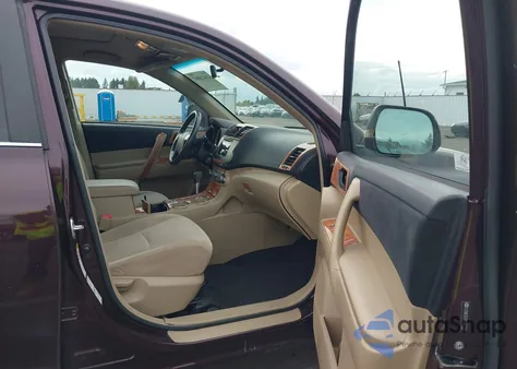 2011 Toyota Highlander Base V6 из США, поврежденный, VIN 5TDBK3EH7BS067326